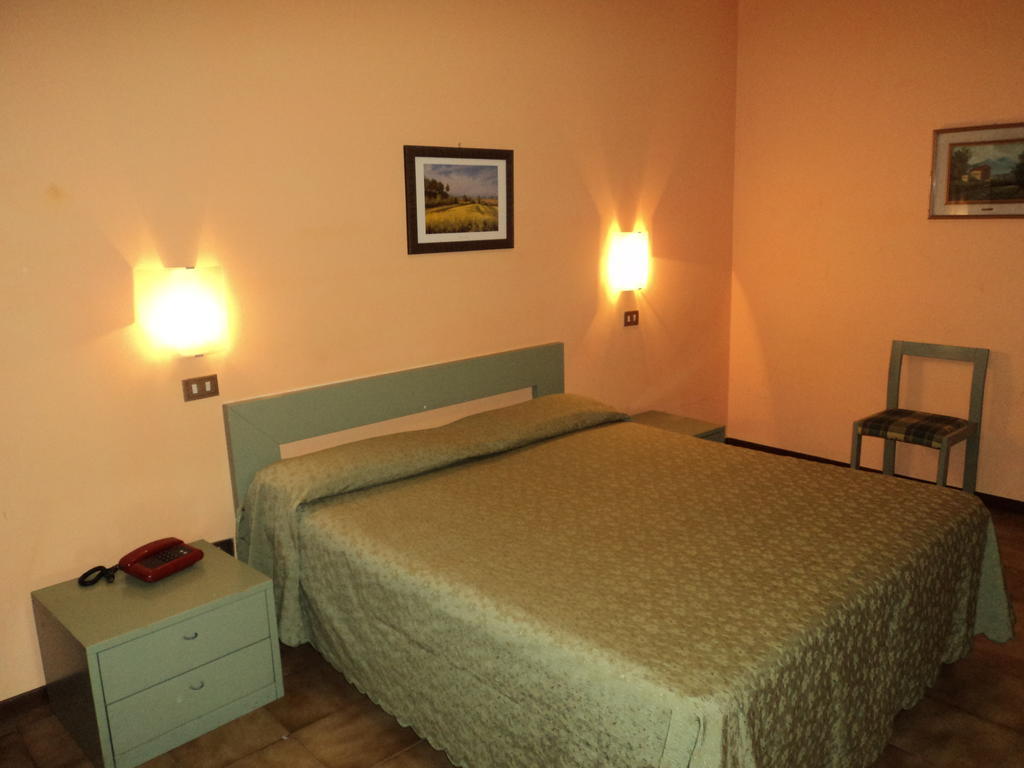 Zenith Hotel Montecatini Terme Cameră foto