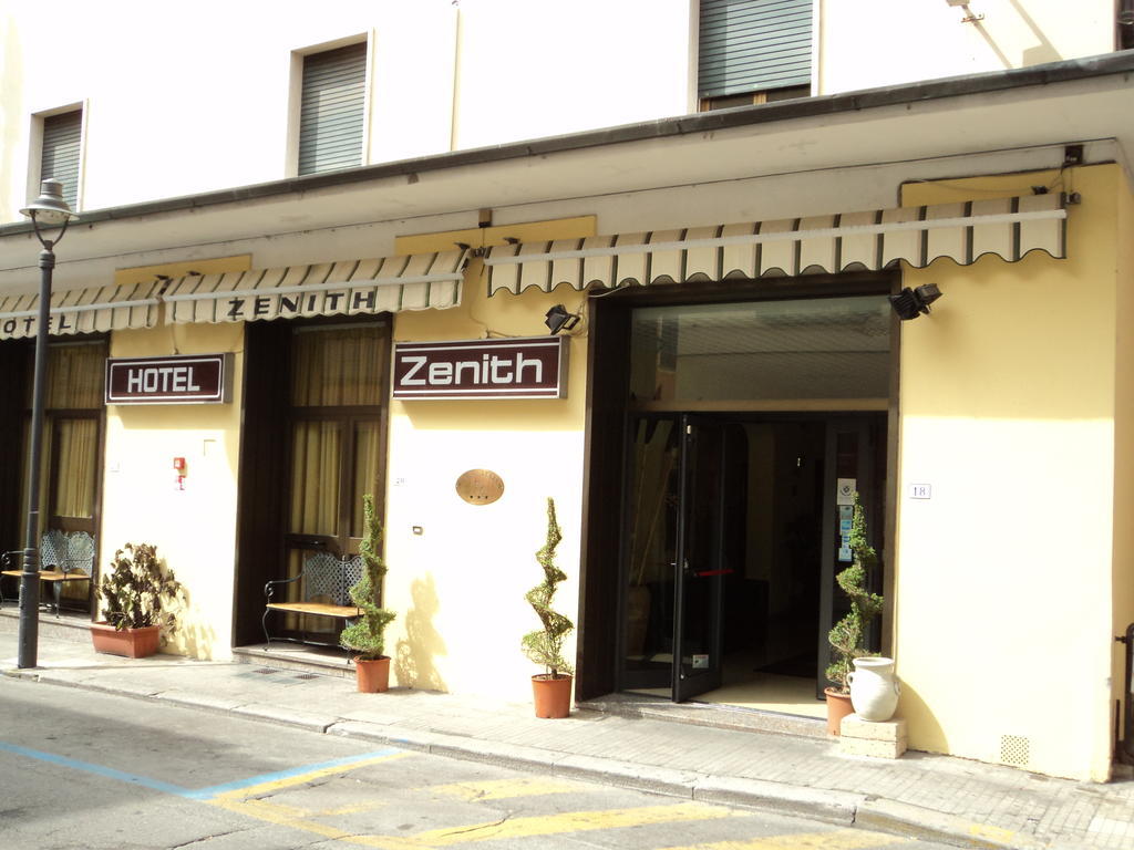 Zenith Hotel Montecatini Terme Exterior foto